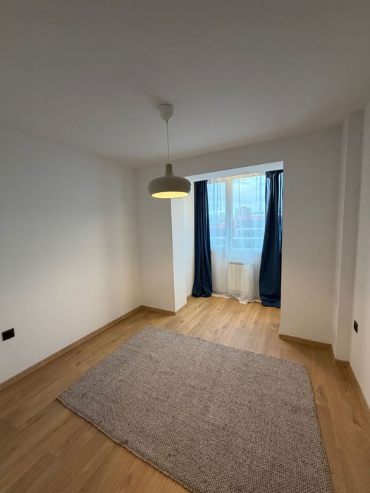 Светъл и просторен четиристаен апартамент в кв. Мусагеница