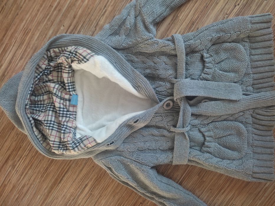 Ветровки  продам