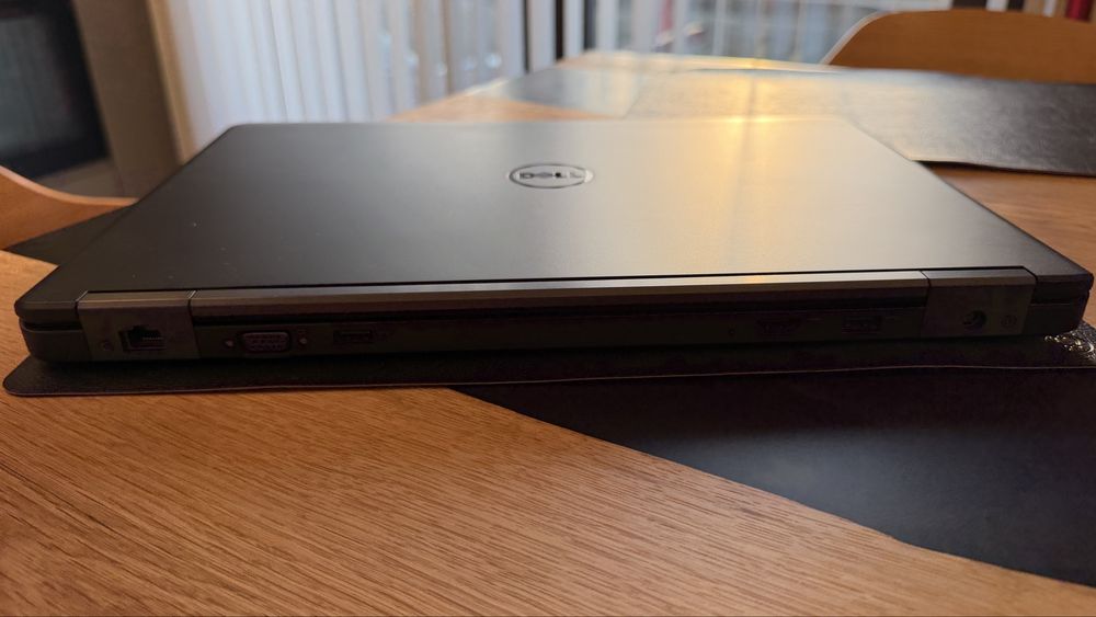 Dell Latitude E5550