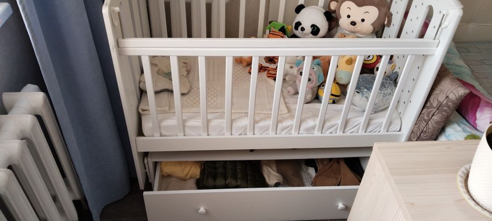 Детская кроватка