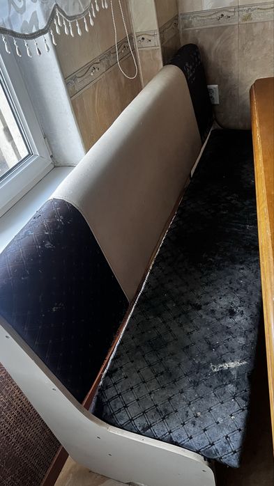 Продам кухонное кресло б/у