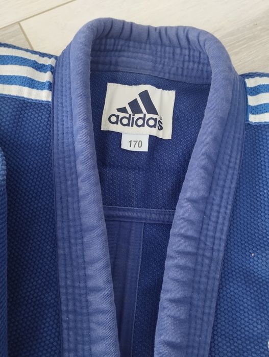 Кимоно для борьбы, единоборства