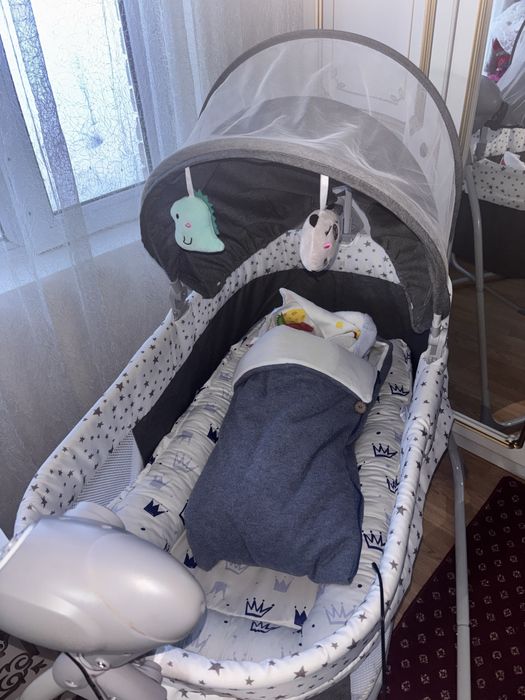 Манеж для малчик и девочка