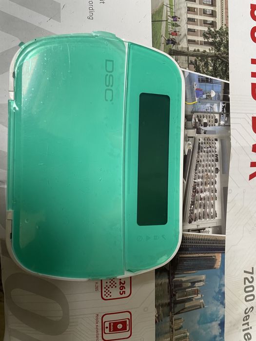 Vant tastatura PK 5500 LCD pentru sisteme de alarma DSC