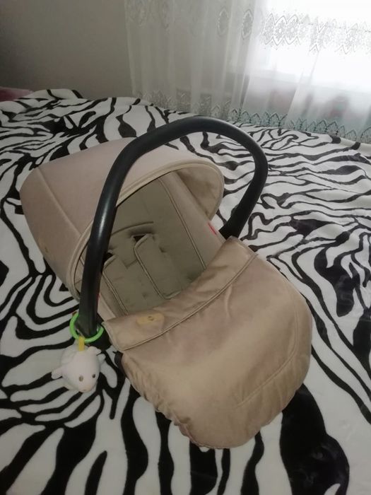 Продам автолюльку