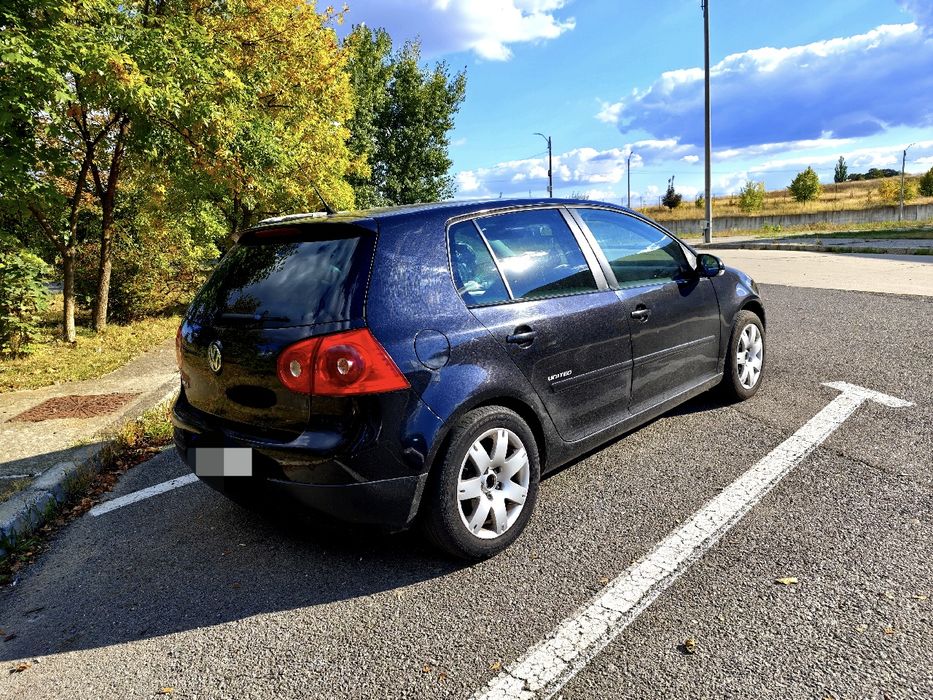 Volkswagen Golf 5 1.4 TSI 140 CP