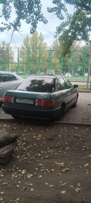 Audi 80 B3, объем двигателя 1.8 л