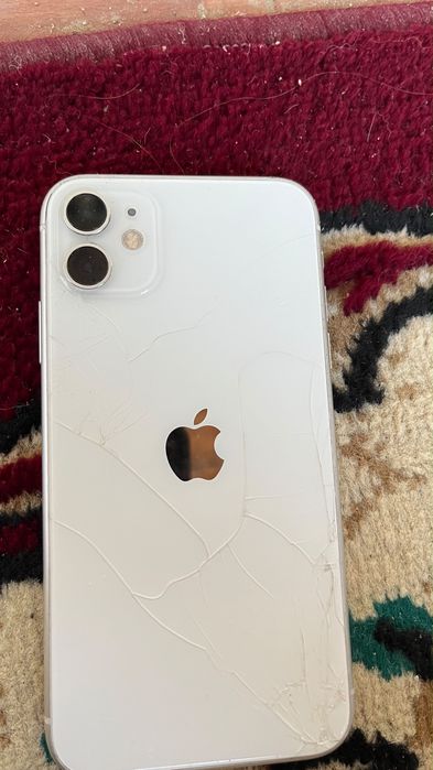 Iphone 11 с белый цвет