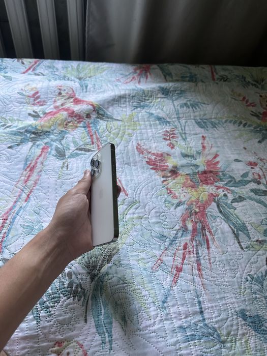 Продаю iPhone 13 Pro в идеальном состояние