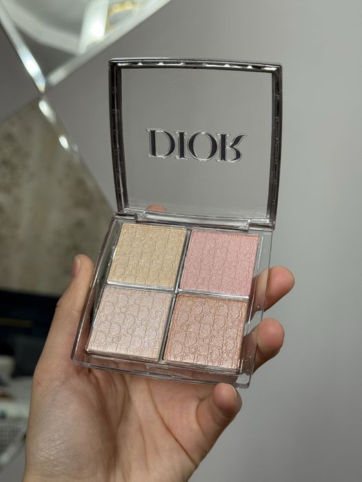 Косметика люкс Диор