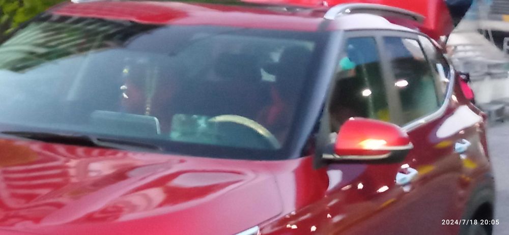 Продам машину свою  kia saldes