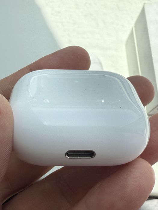 Airpods 4 (ANC) Эйрподс кейс футляр чехол зарядчик