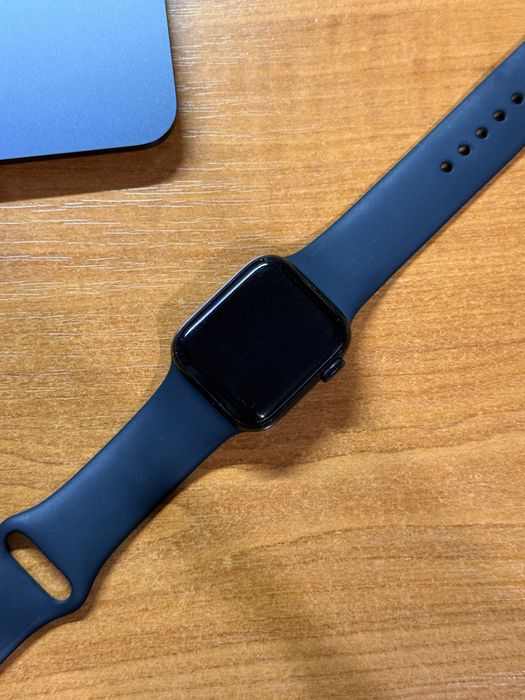 Apple watch SE series