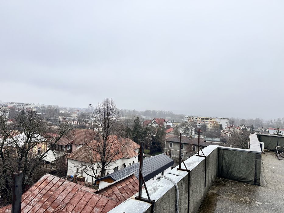 Inchiriez spatiu birou Fratii Golesti