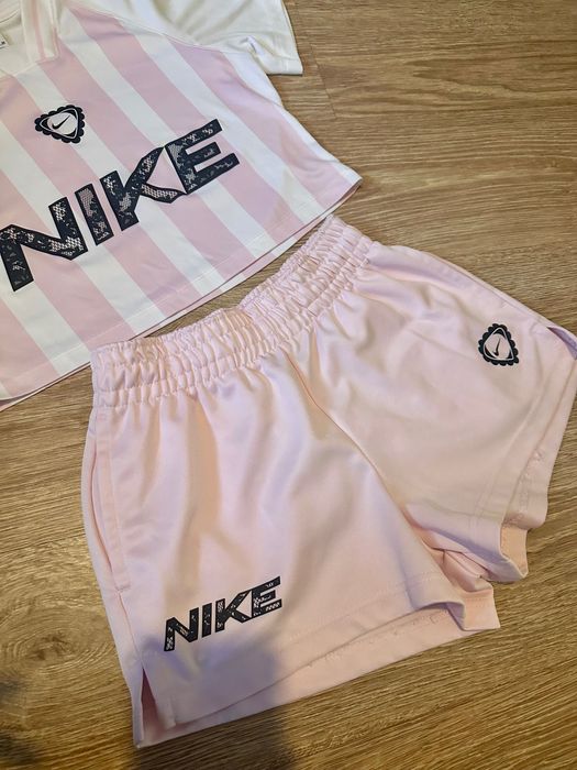 Дамски сет nike