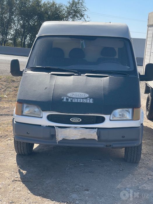 Ford transit sotiladi