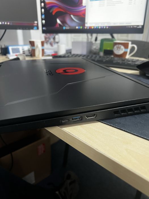 Laptop Gaming Acer Nitro 5,AMD Ryzen 5600H,17.3” Full HD(16gb,512gb)