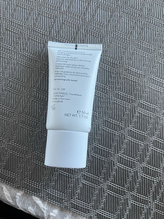 Crema hidratanta pentru ten uscat