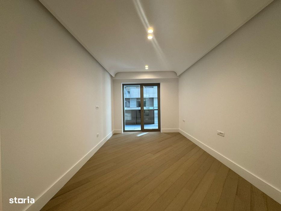 3 Camere Lux| 90 Mp -Cortina 126| Erou Iancu Nicolae