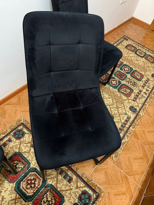 Scaune de bucătărie !