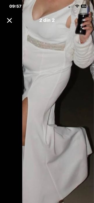 Vand rochie alba si blanita in stare perfecta purtate odata