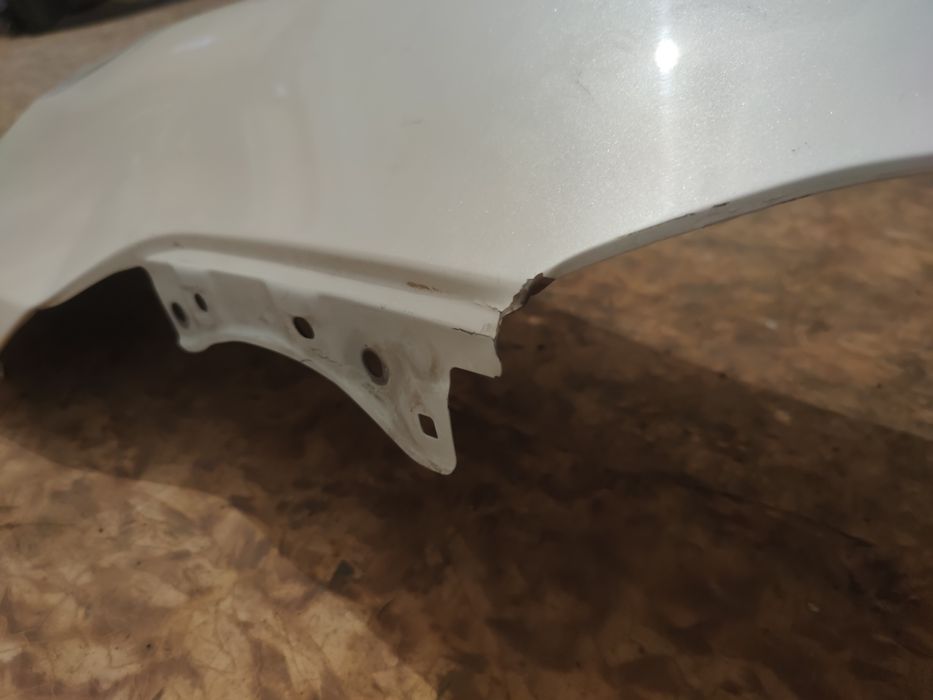 Крыло переднее правое для Хендай Акцент..