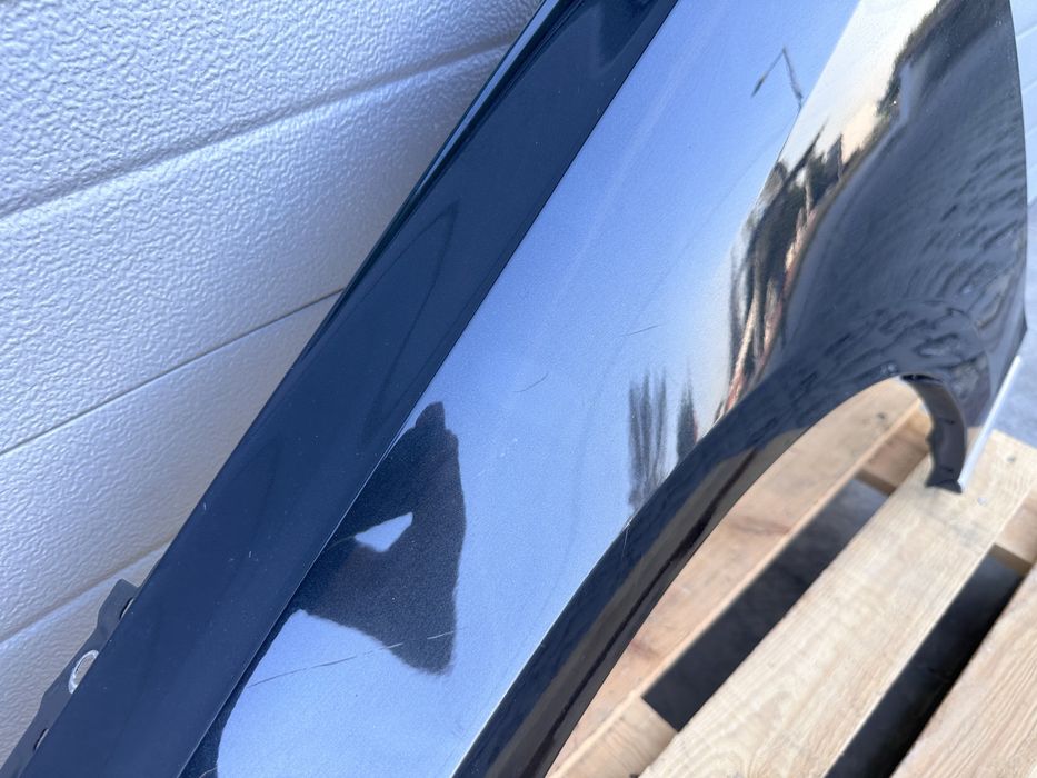 Ляв калник AUDI A8 D5