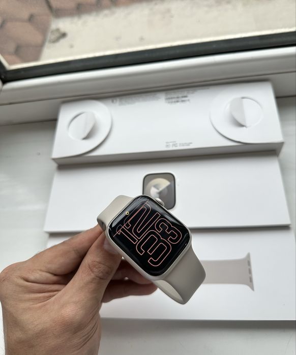 Apple iWatch 9 Starlight 45mm