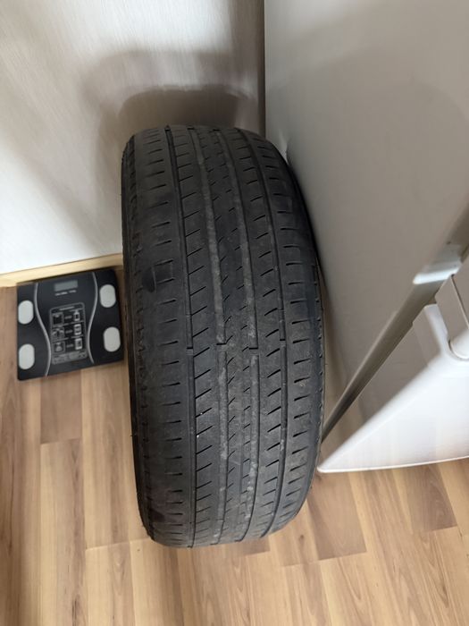 Продам автошину срочно срочно
