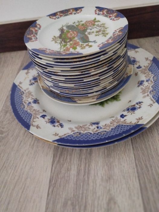 Иранская посуда. Высококачественный пластик