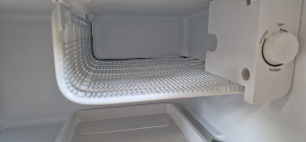 Mini Frigider Vortex