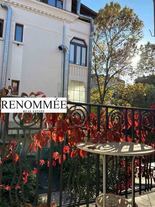 ТОП ЛОКАЦИЯ! Булевард Витоша!