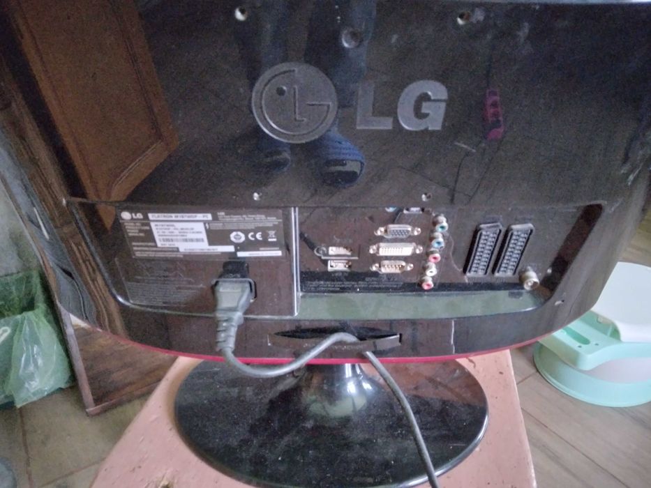 Lg m 197 wdl televizor nou