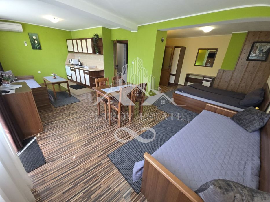 Продава се Хотел в Батак - 560 кв.м за 677 €/кв.м - Снимка #9