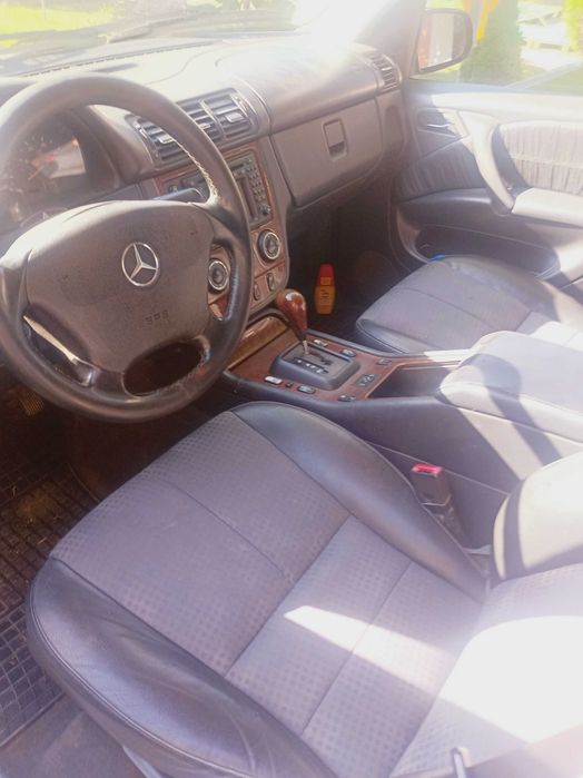 Мерцедес ML 270-163