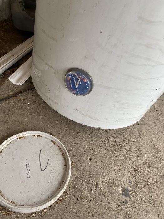 Продам боллер в среднем состоянии