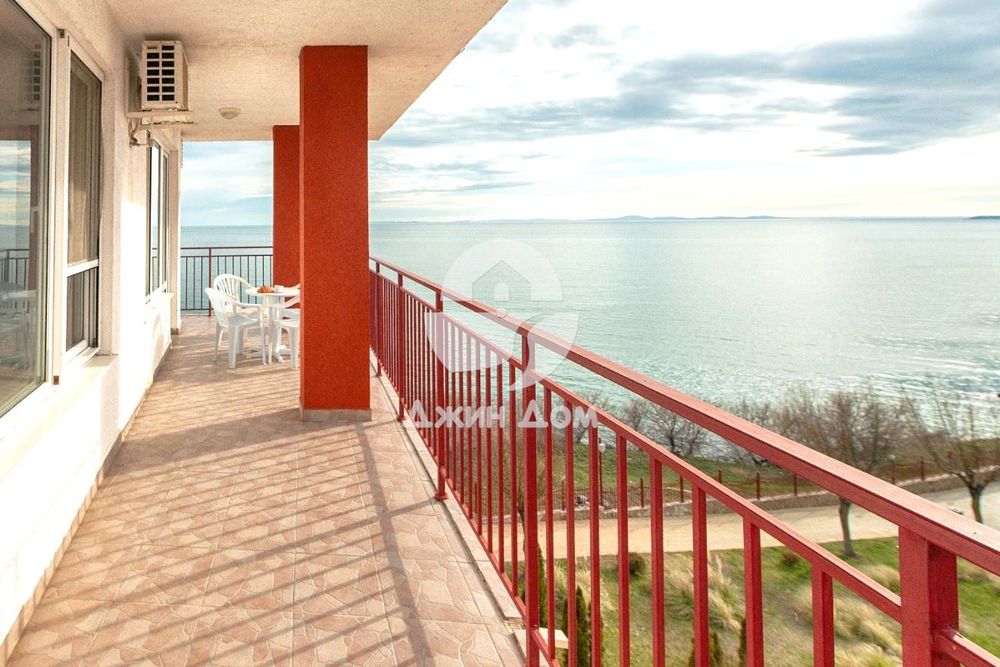 Продава се Тристаен апартамент в Свети Влас - 110 кв.м за 1011 €/кв.м - Снимка #10