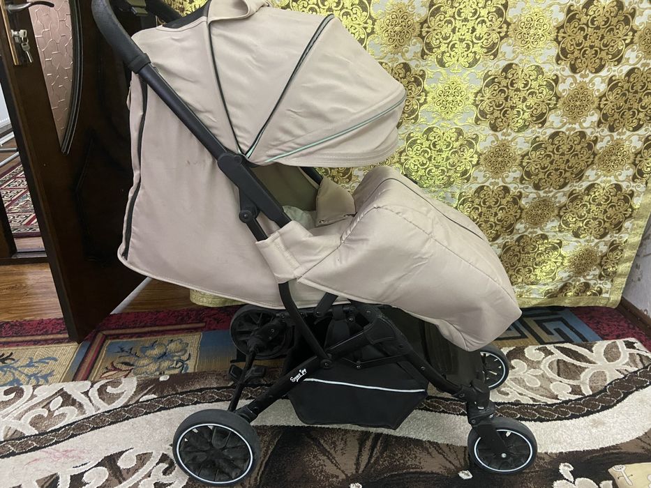 Детский коляска сотилади