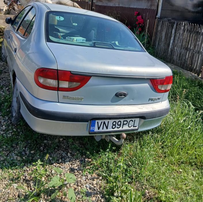 Vând Renault Mégane Classic