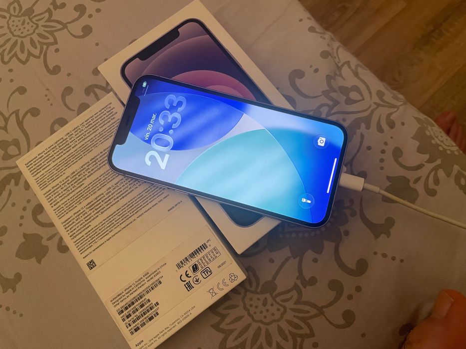 iPhone 12 Mov Purple 64 Gb orice rețea 10/10