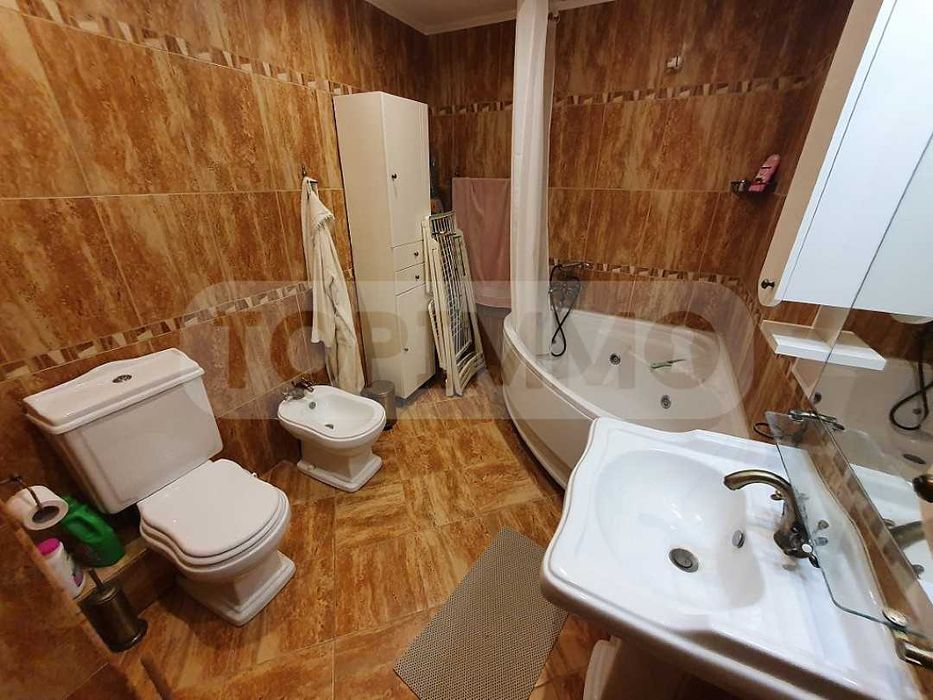 Продава се Тристаен апартамент в к.к. Слънчев ден - 166 кв.м за 3000 €/кв.м - Снимка #10