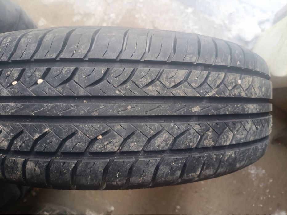 Шина на 14. 185/70 камаевро