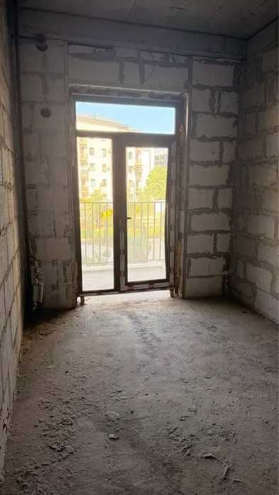 яшнабад 1хонали коробка новостройка зор локациядан метро дустлик 45м2;