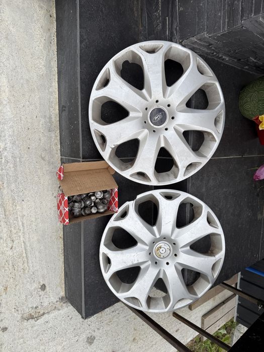 Capace si Prezoane pentru Ford