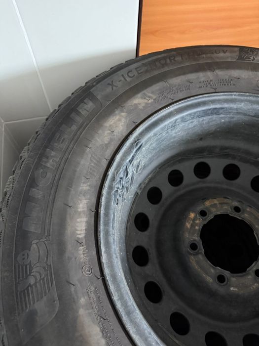 Продам шипы Мишлен в очень хорошем состоянии