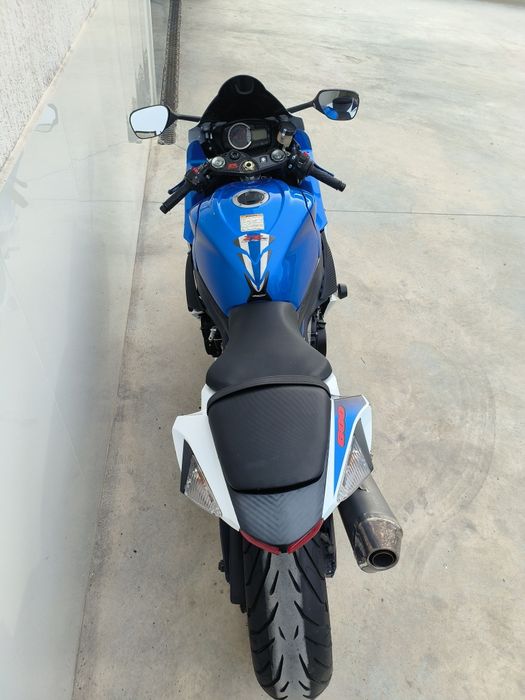 Suzuki GSXR 600. L2