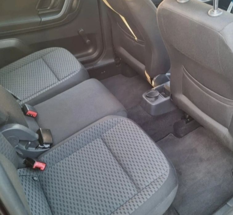 Skoda Roomster Anu 2013 Motor 1,2 Benzină 105 Cai În 4 Cilindri Climă