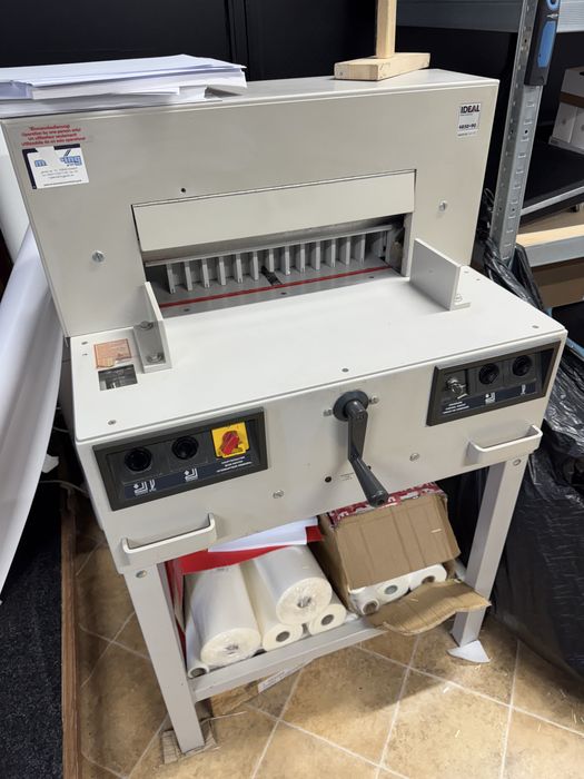 Ghilotina hartie Ideal 4850-90