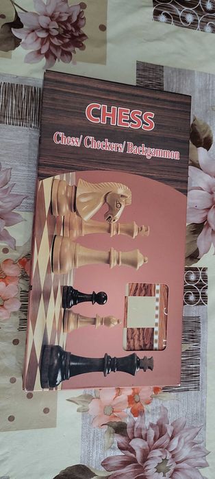 Шах,домино и магнитна мини игра