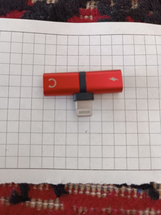 Для Айфона переходник